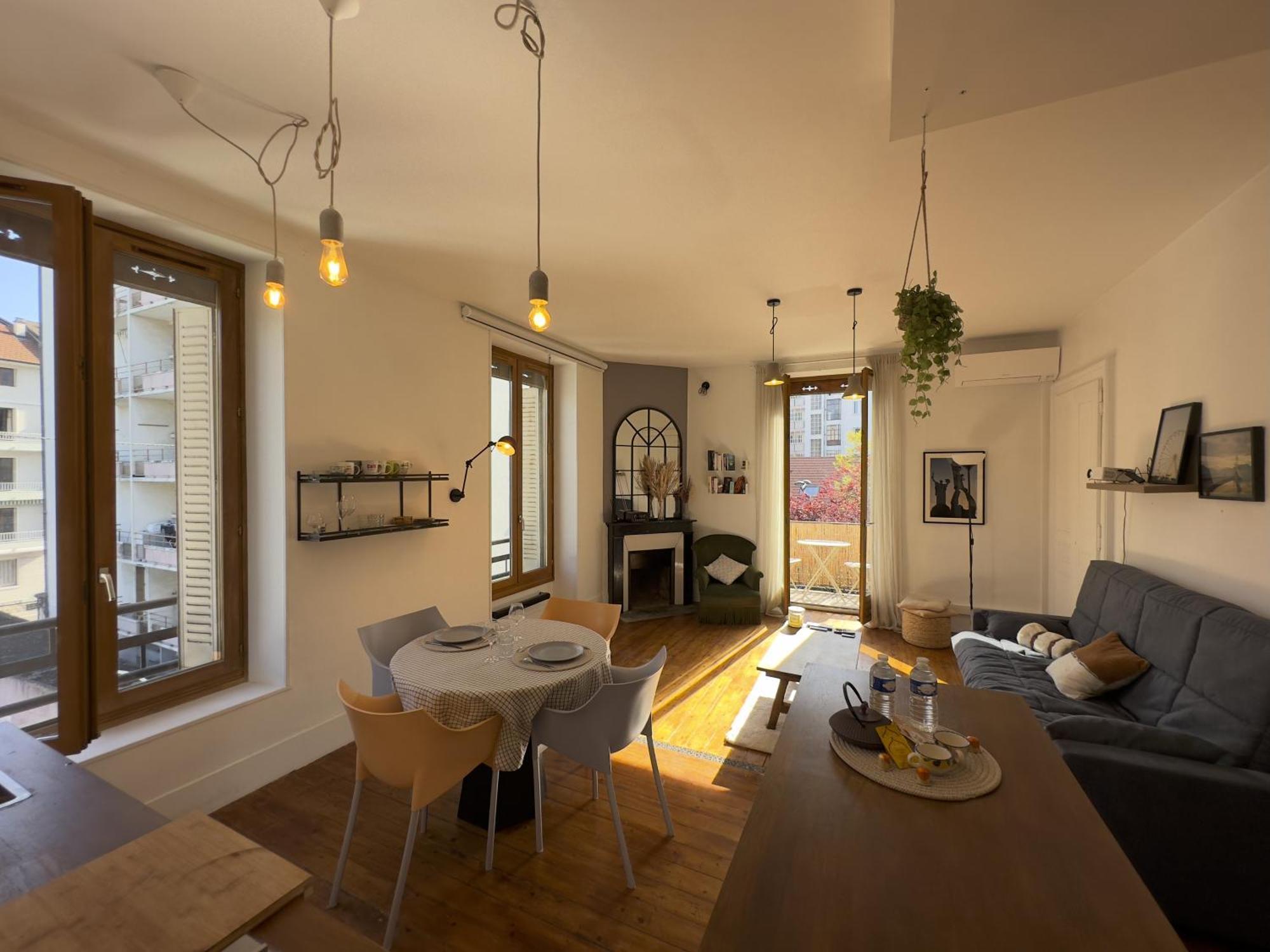 Duplex Loft - Central & Home Cinema อานซี ภายนอก รูปภาพ